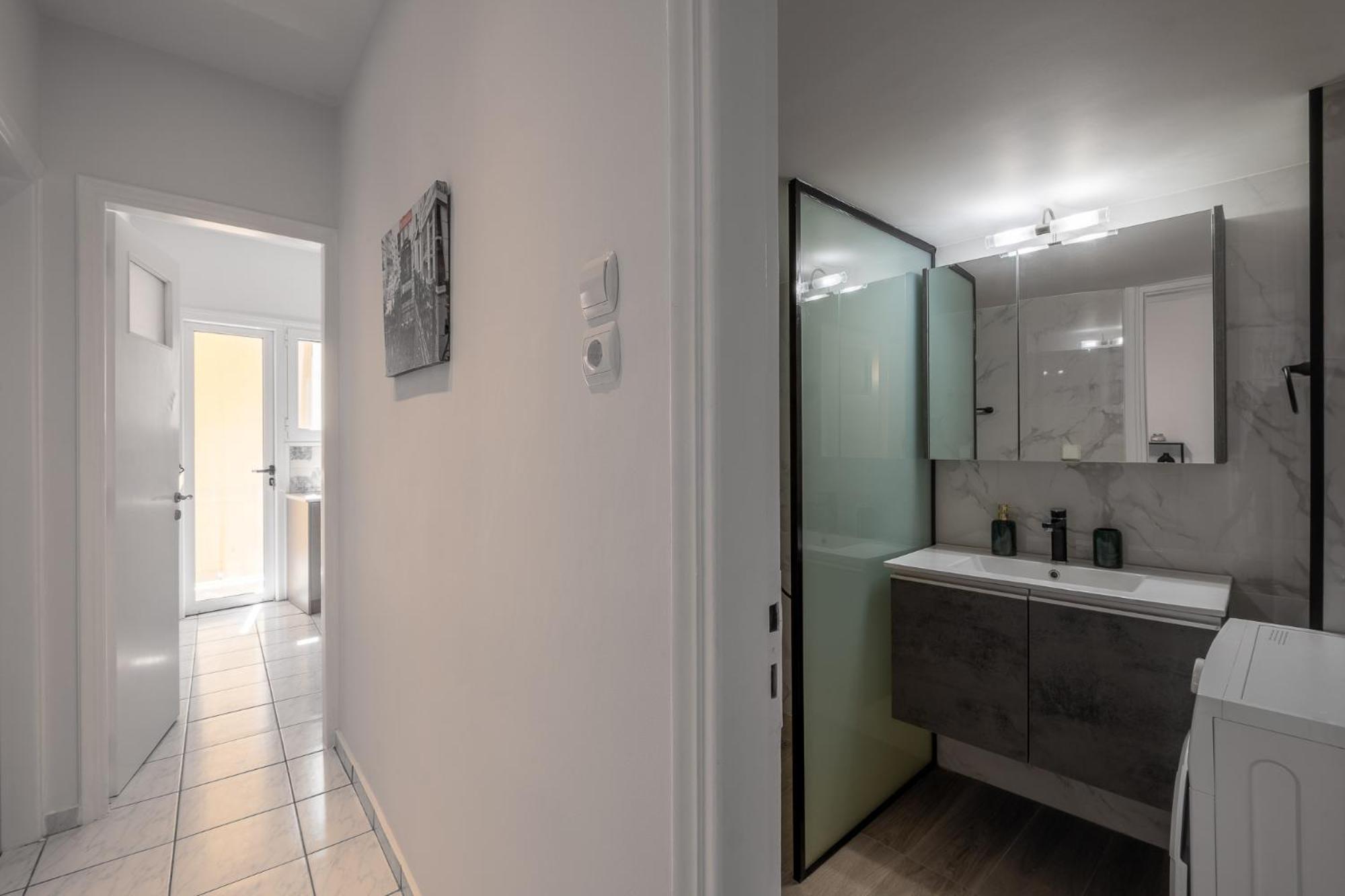 Lovely And Modern 3Bd Apartment Close To Ampelokipoi Metro 雅典 外观 照片