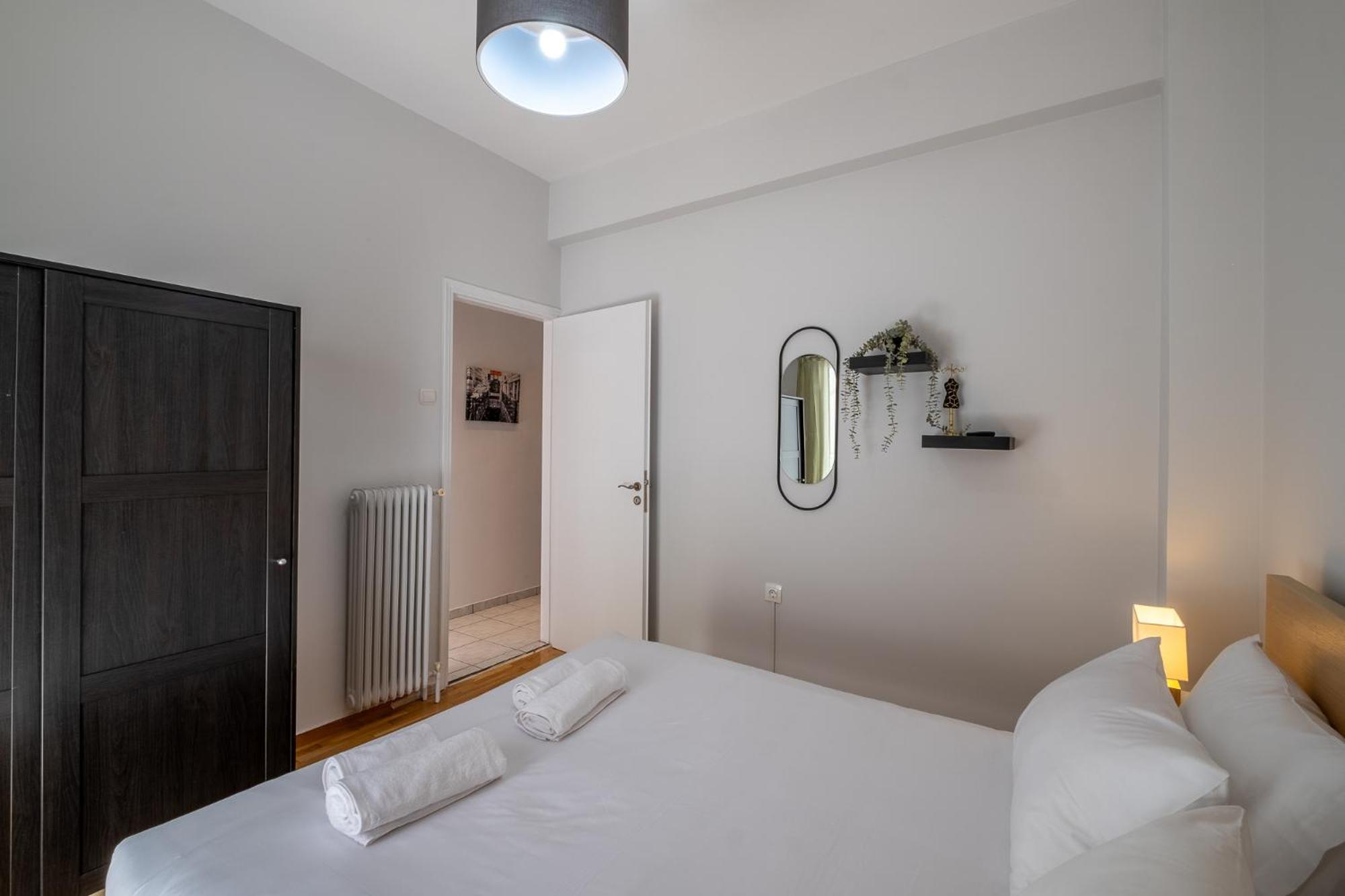 Lovely And Modern 3Bd Apartment Close To Ampelokipoi Metro 雅典 外观 照片